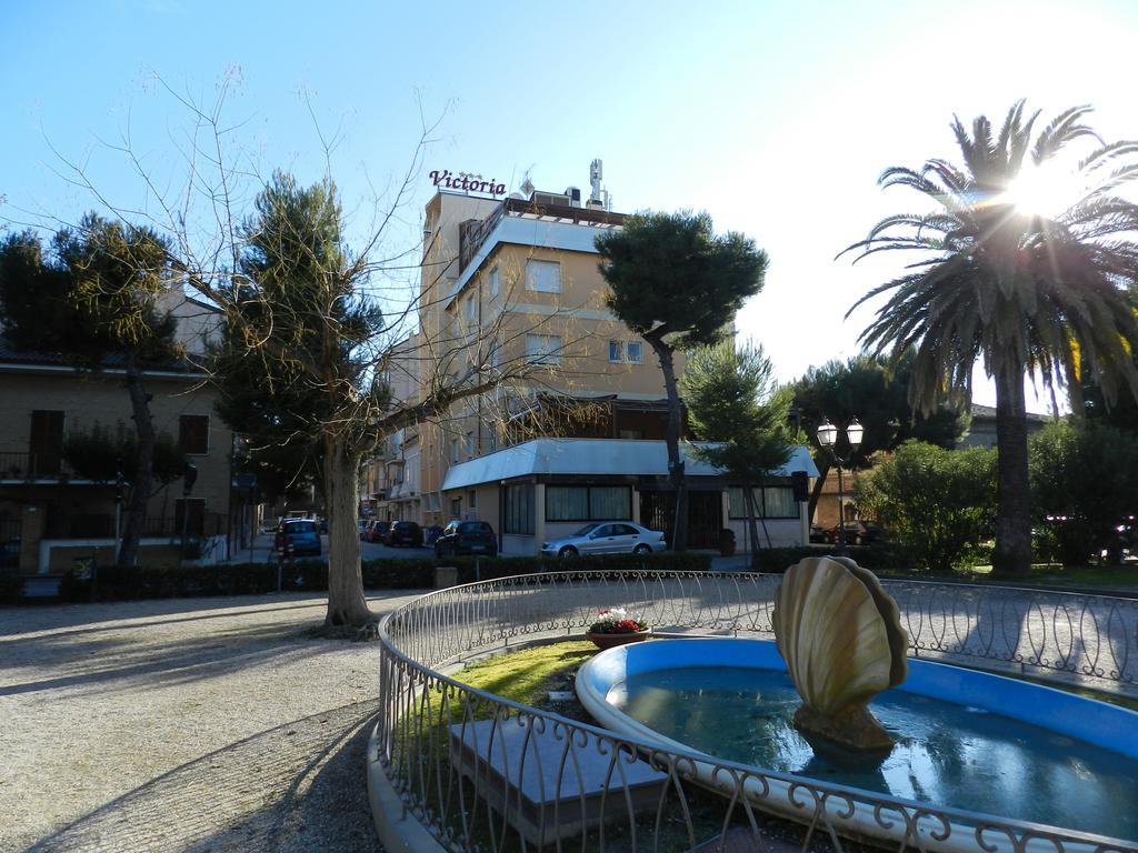 Hotel Victoria Porto San Giorgio Exterior photo